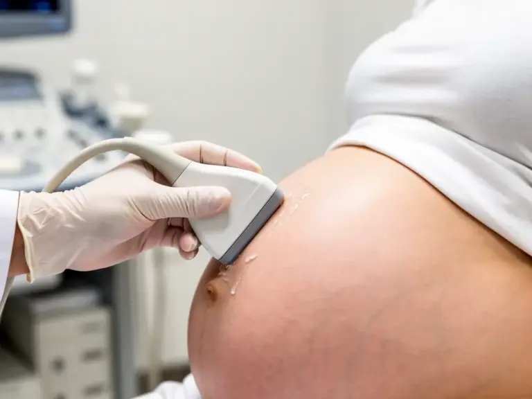 Ultraschalluntersuchung zur präzisen Bestimmung des Gestationsalters bei Schwangeren